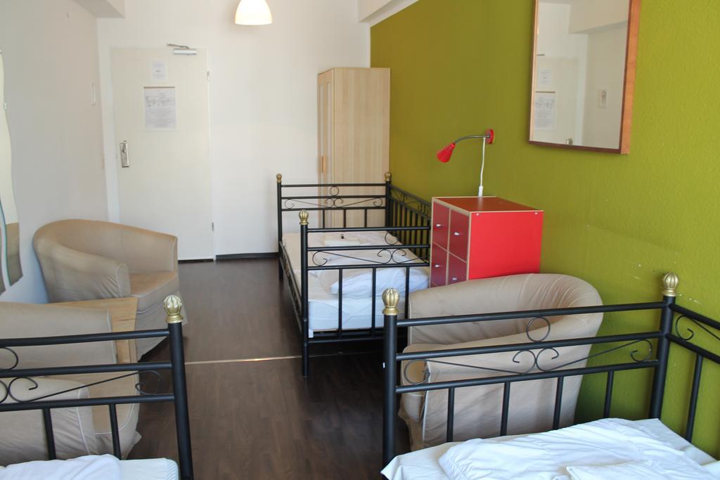 Station - Hostel For Backpackers Köln Rom bilde